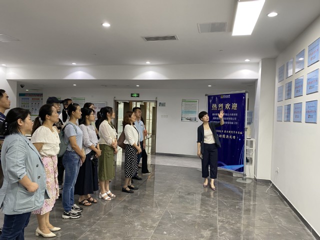1ce70059-0568-4dc2-80d8-b0d1b98b6102.jpg