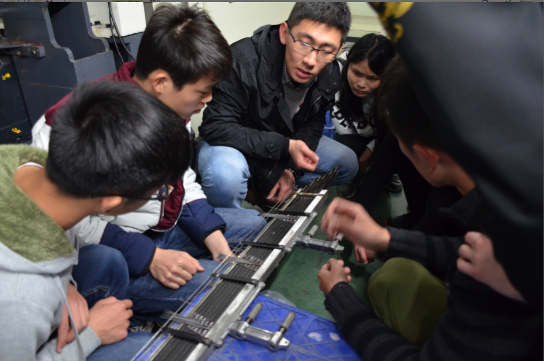 机械工程系组织学生到长乐纺织企业认知实习